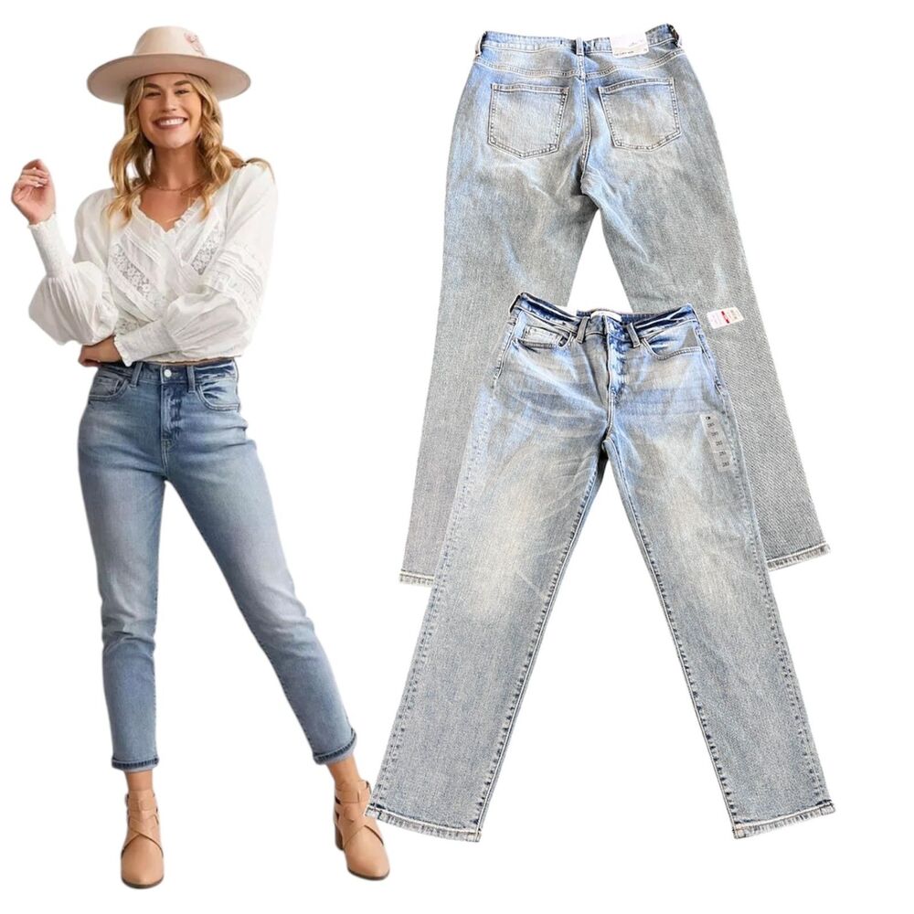 Willow + Root Curvy Mom Jeans | Size 28 Short | High Rise Light Wash | NWT